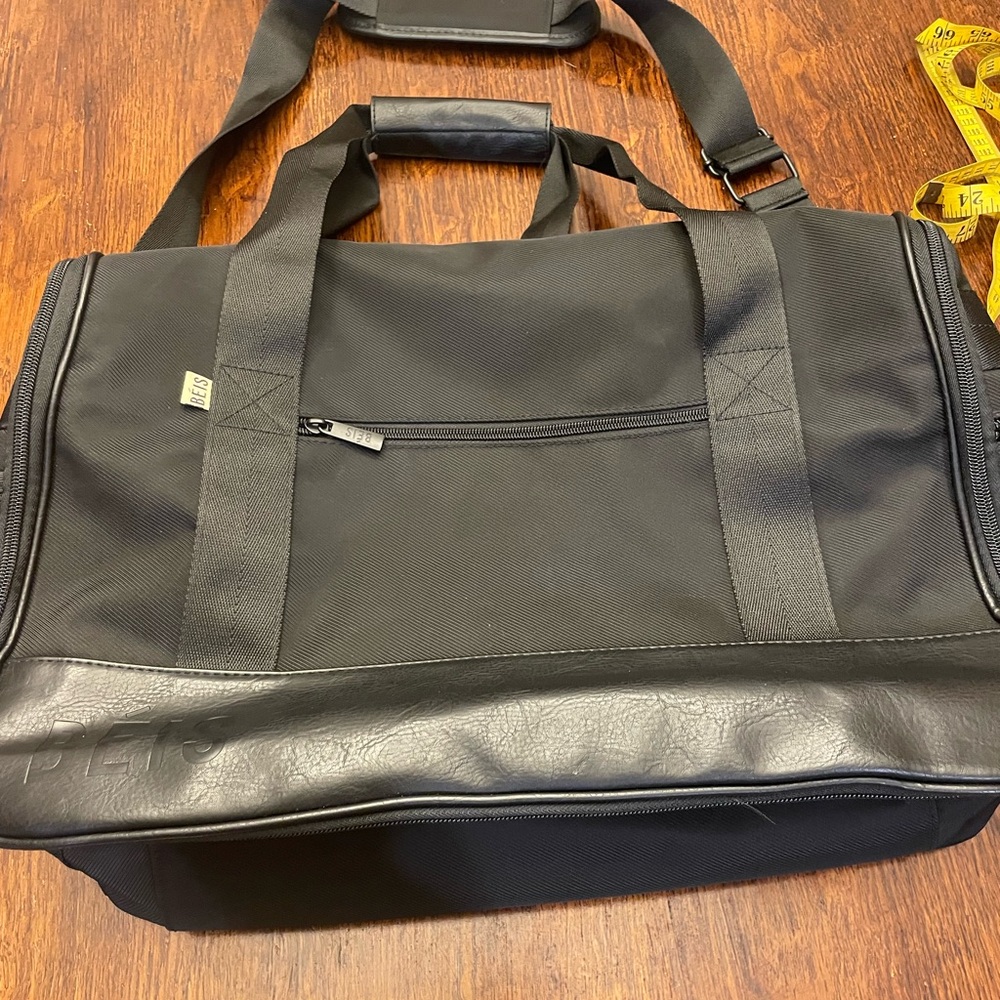 BEIS Black hanging duffle travel bag